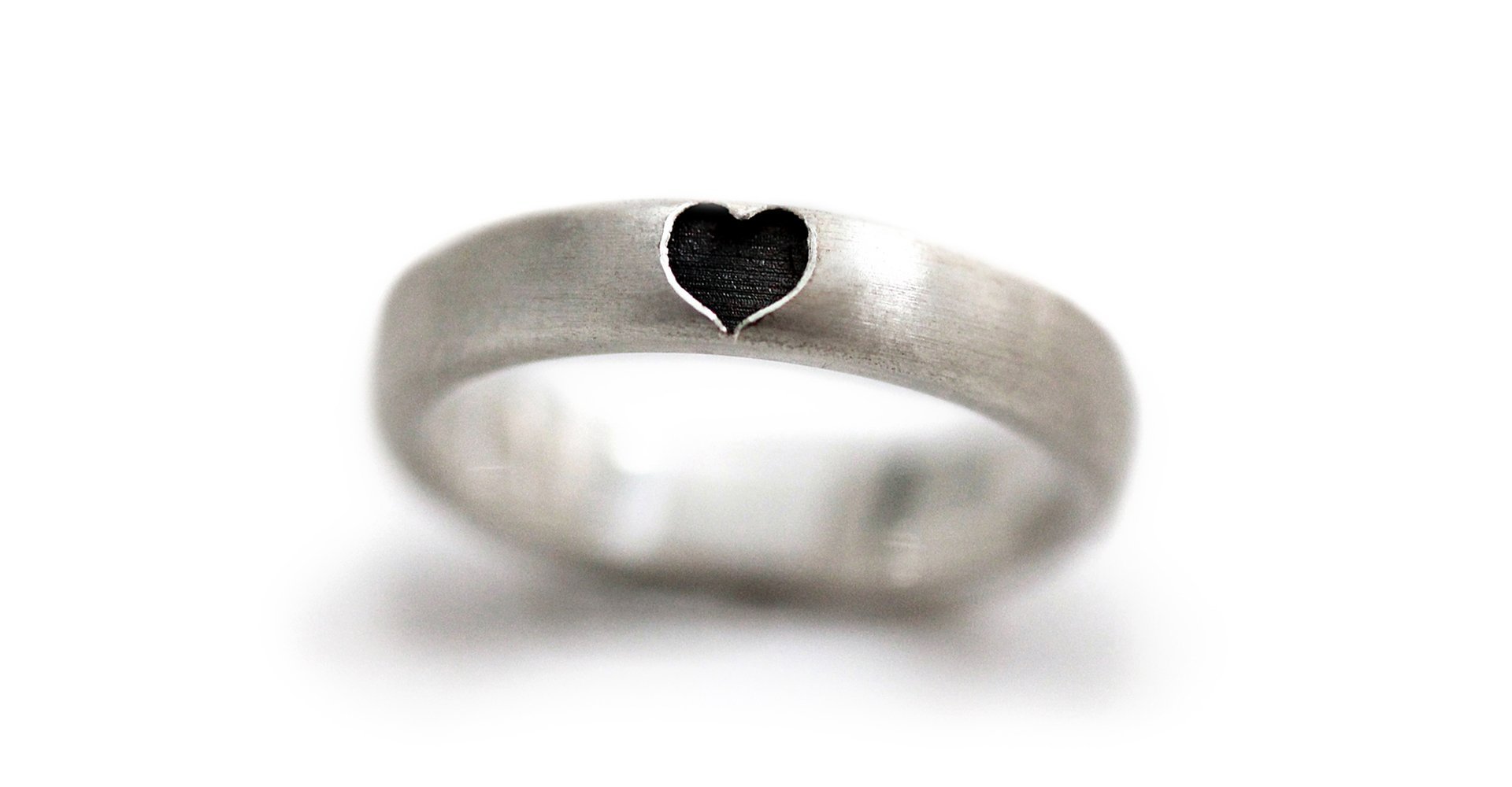 Princess Pandora ring my boyfriend gave me as a promise ring | Cute promise  rings, Pandora inspiration, Pandora rings